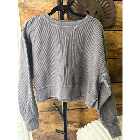 Chika-D Grey Crop Crew Neck - Picture 2 of 5